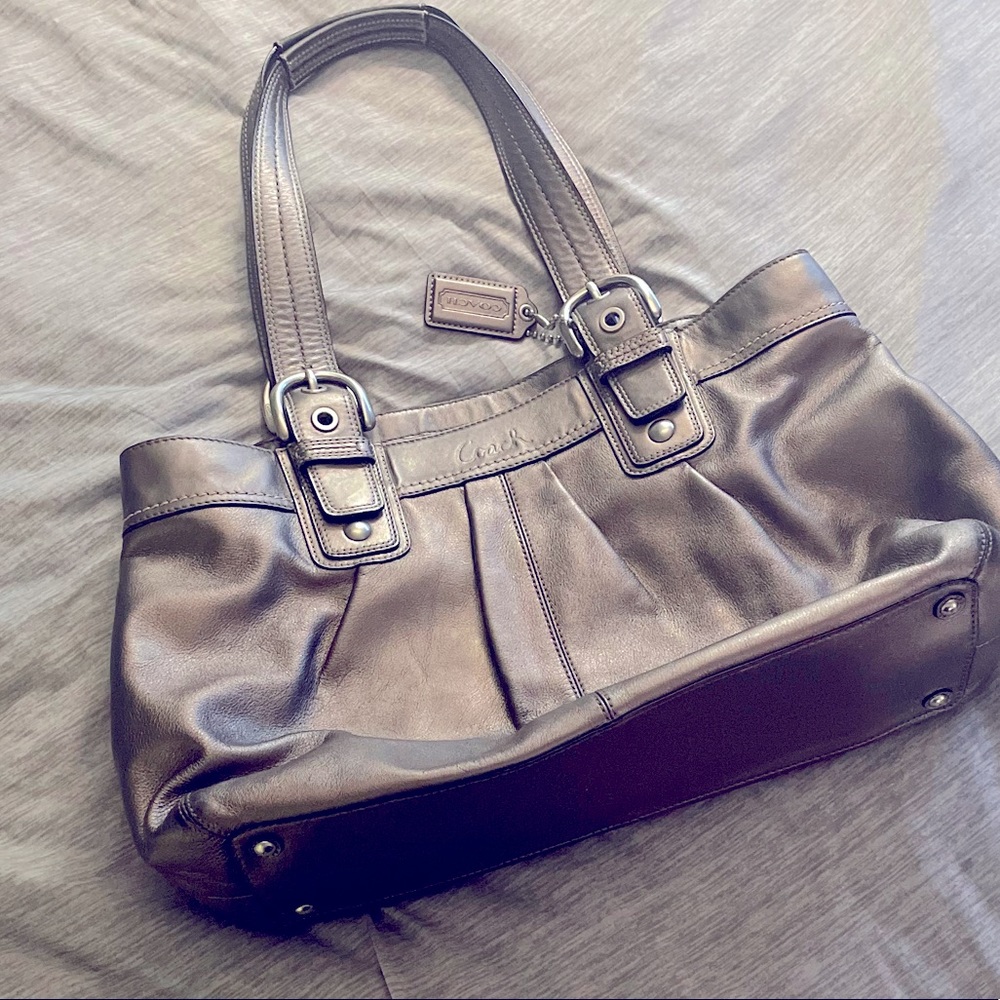 Coach shoulder bag